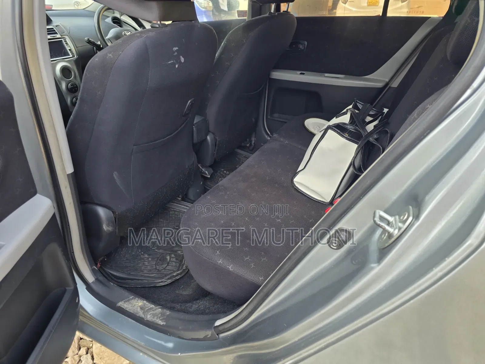 Toyota Vitz 2009 Gray