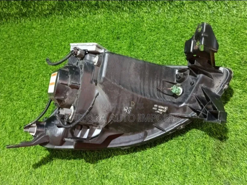 Headlight Assy Rh Honda Cr-v Rd5 2003