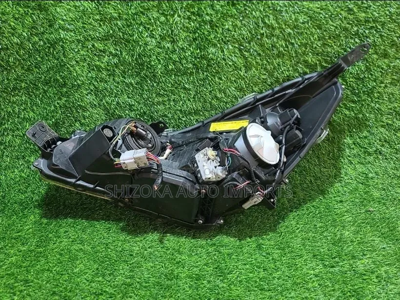 Headlight Assy Rh Subaru Legacy Touring Wagon Br9 2011