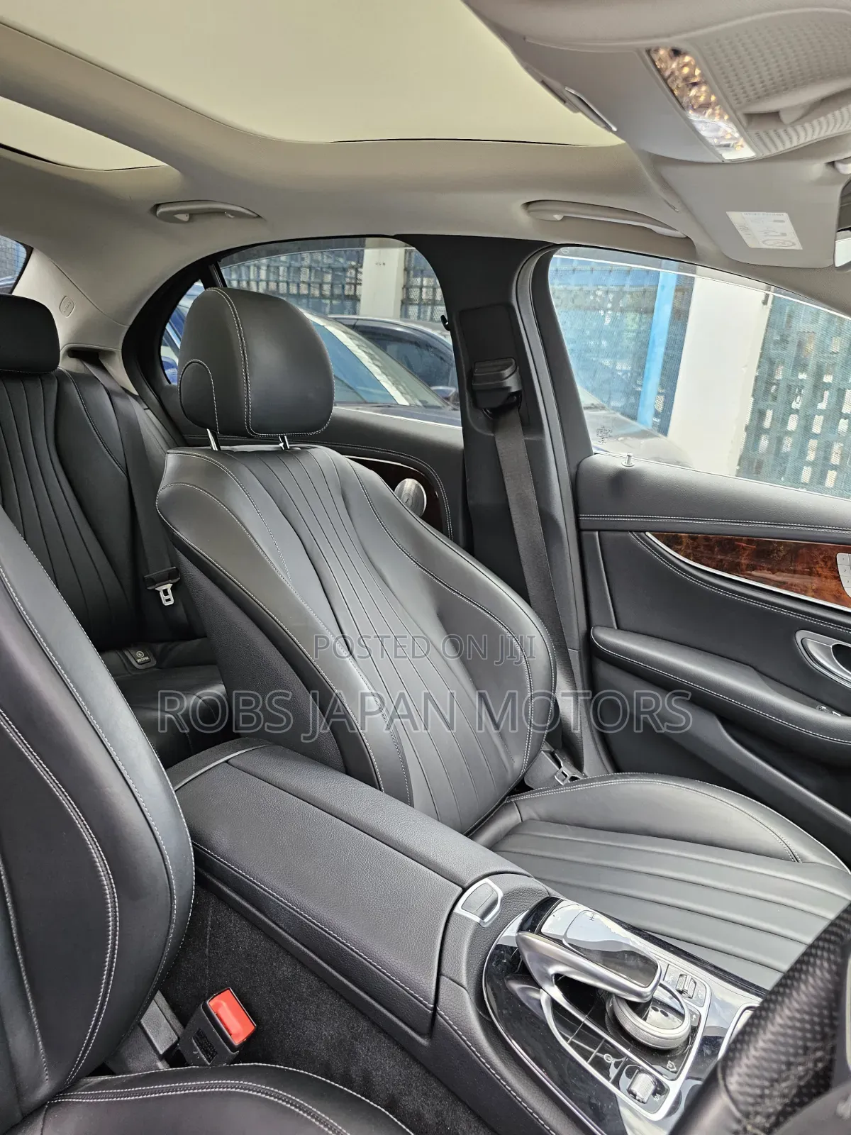 Mercedes-Benz E400 2018 Off white
