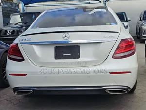 Mercedes-Benz E400 2018 Off white