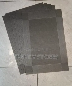 *Table Mats