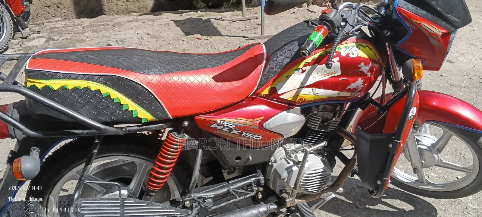 TVS HLX Plus ES 2025 Red