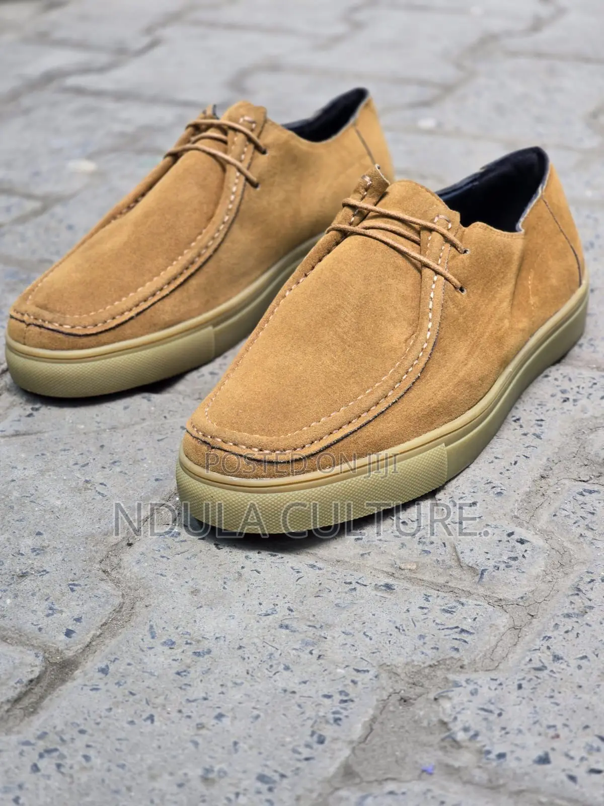 Clarks Suede Lowcut Laofers
