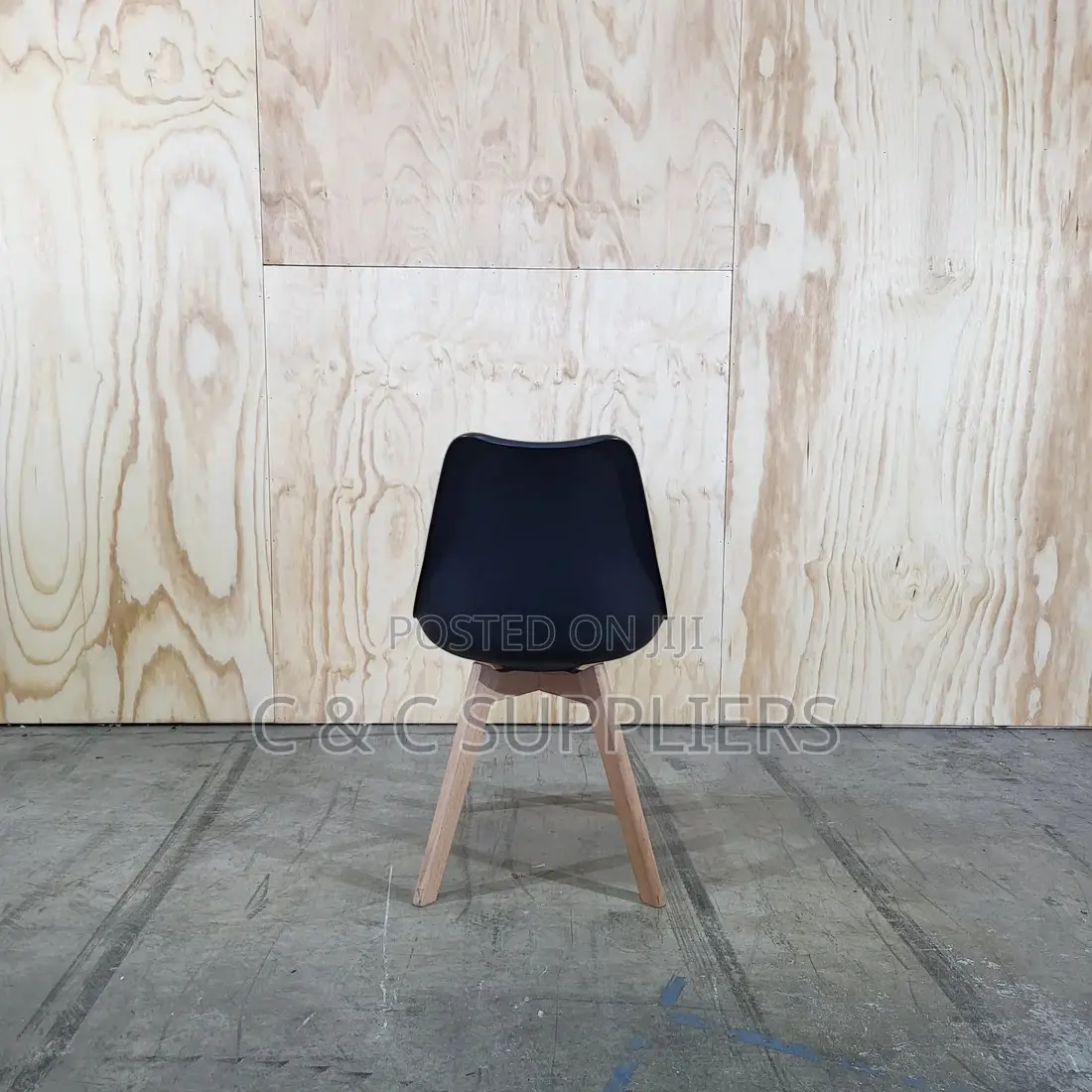 Modern Solid Eames Dining Chair.