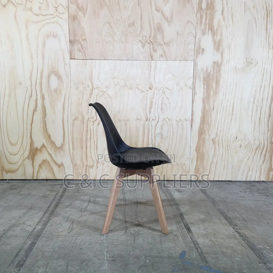 Modern Solid Eames Dining Chair.