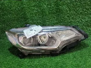 Headlight Assy Rh Honda Fit Xenon Gk3 2014/2015