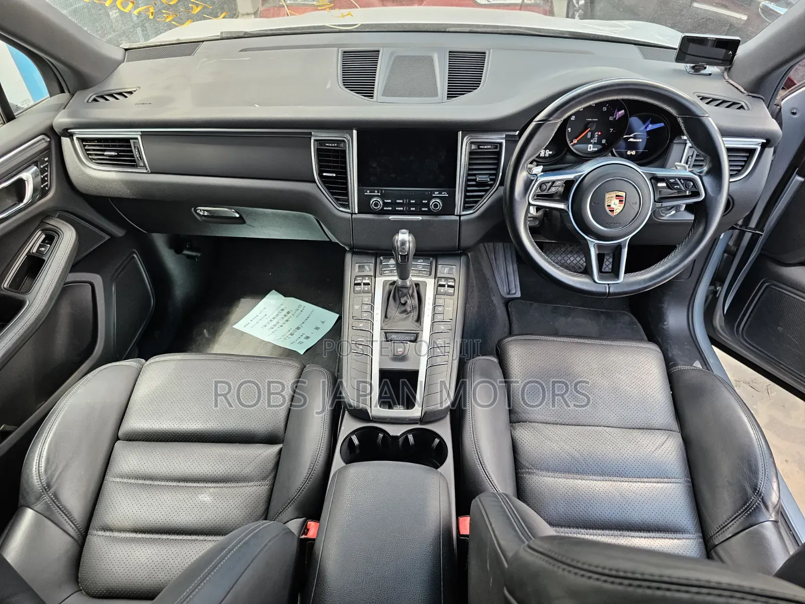 Porsche Macan 2018 Silver