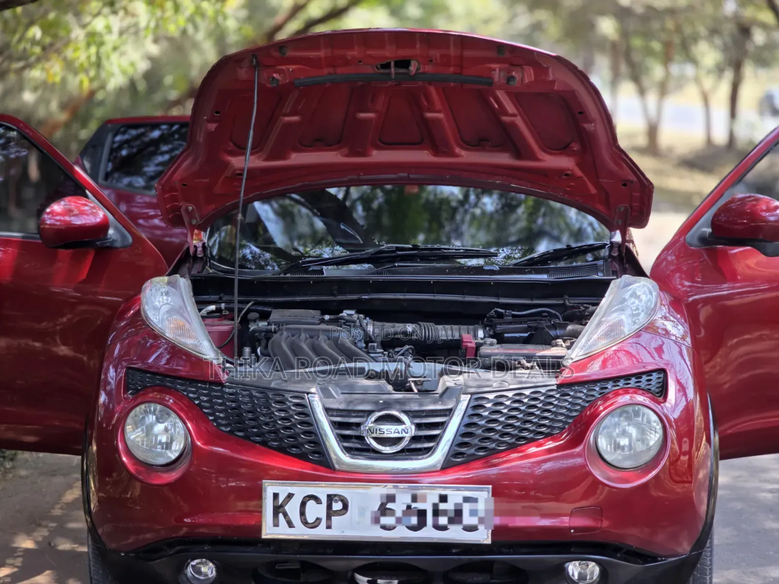Nissan Juke 2011 Red