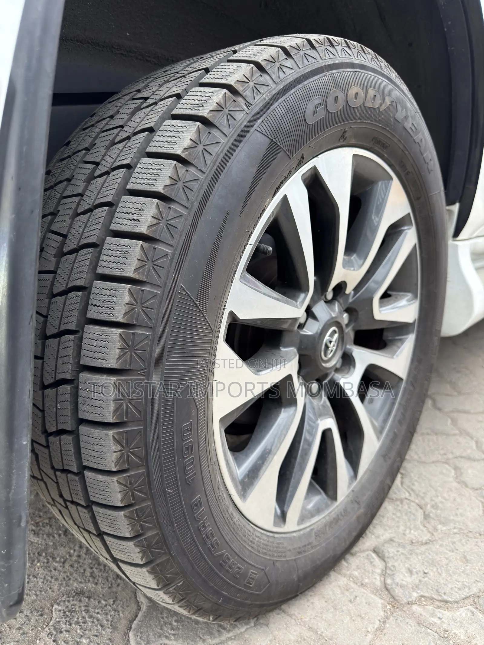 Toyota Land Cruiser Prado 2.7 2021 White