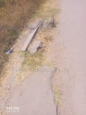 Isinya Kajiado County 12kms Inside , 50 by 100 @ 350k Distress Sale
