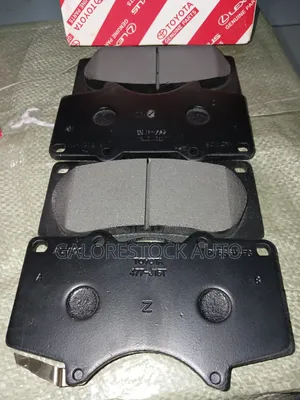 Toyota / ADVICS Front Disc Brake Pads (OEM Pad Set)