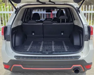 Subaru Forester 2019 White