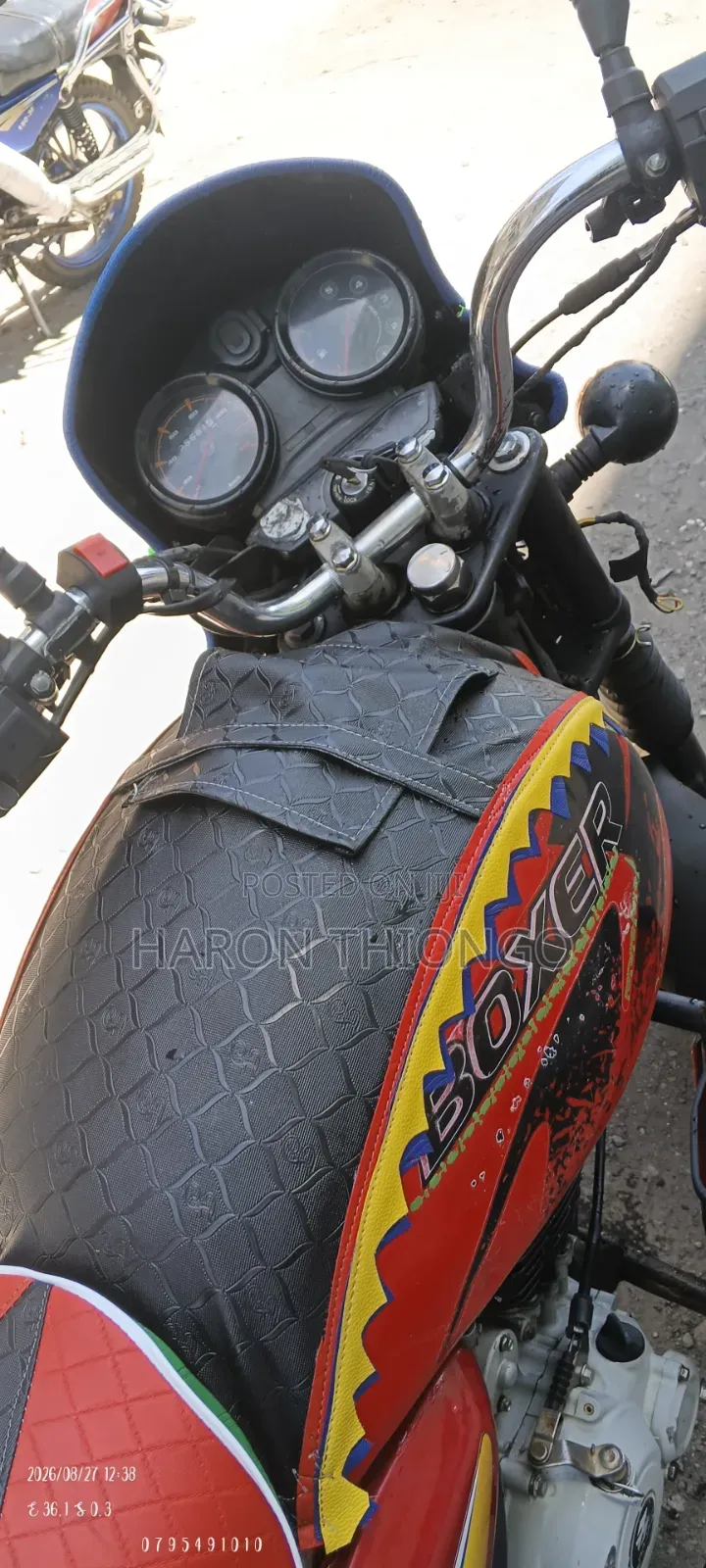 Bajaj Boxer 150 UG 2025 Red