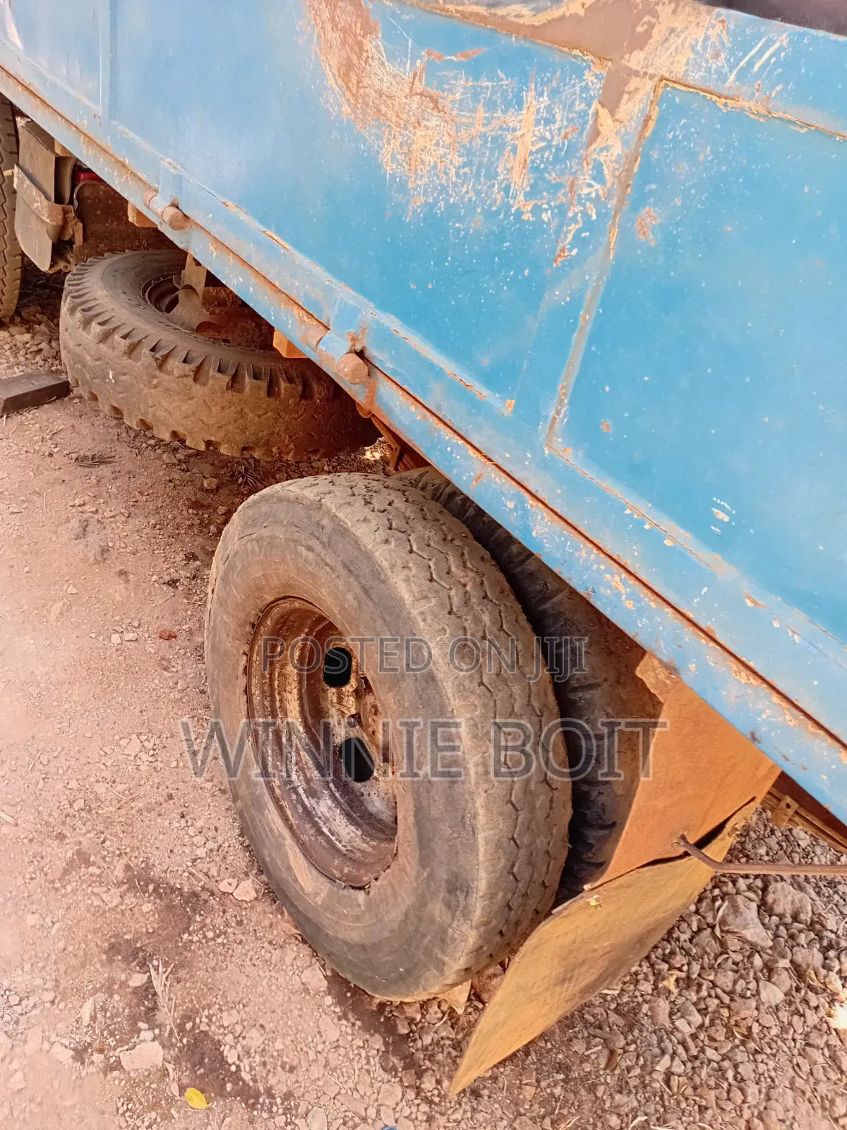 Mitsubishi Canter 1998 Beige