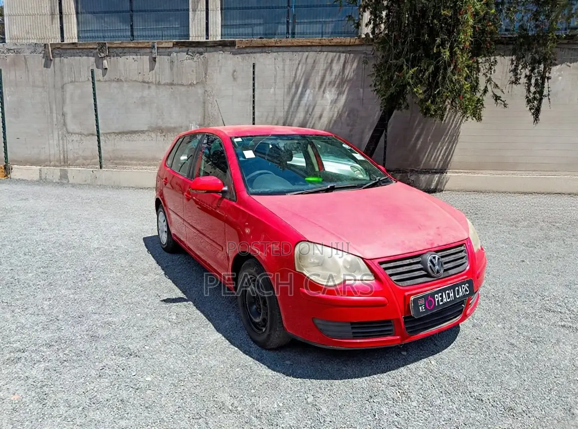 Volkswagen Polo 2006 Red