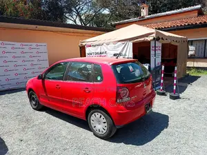 Volkswagen Polo 2006 Red