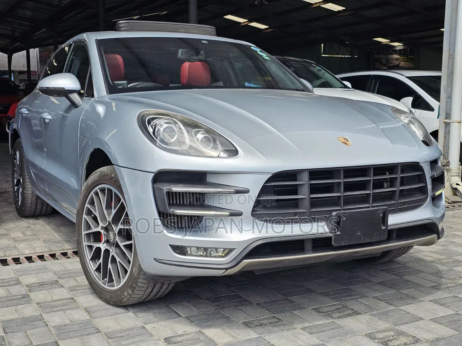 Porsche Macan 2017 Silver