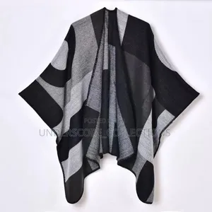 *Women's Geometric Wrap Shawl/Poncho*