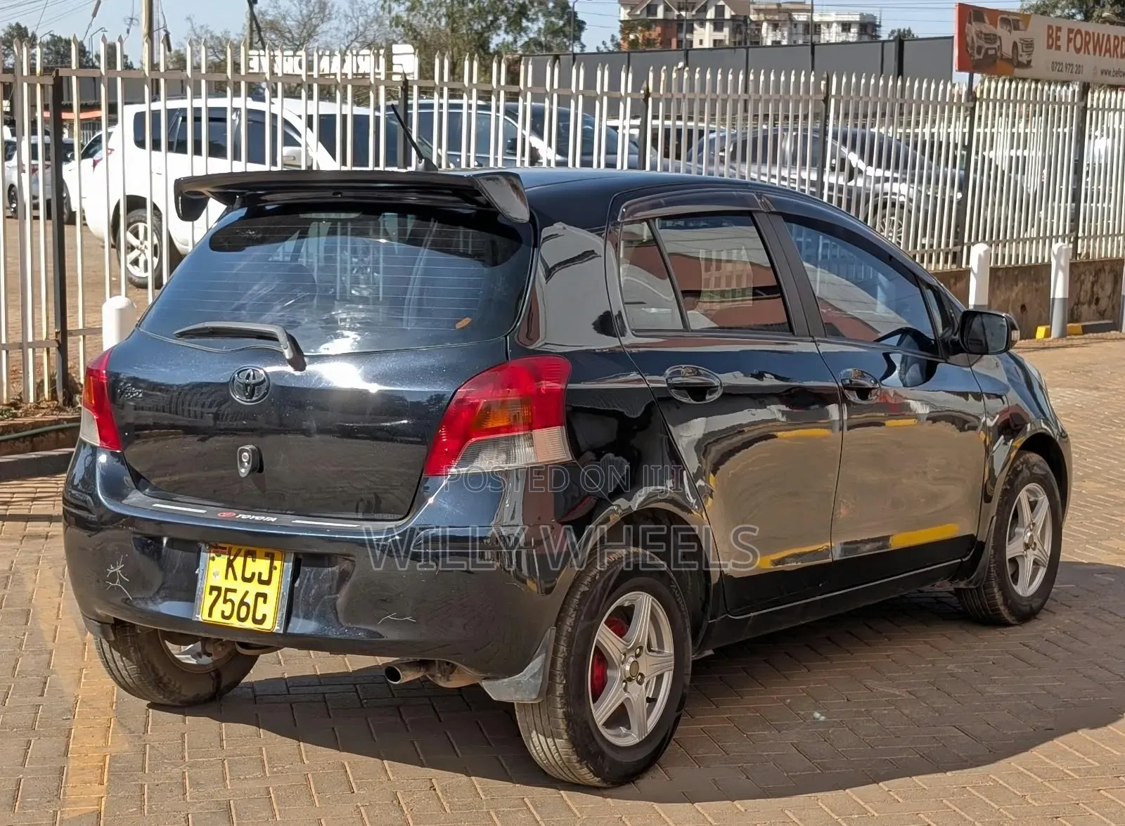 Toyota Vitz 2009 Black