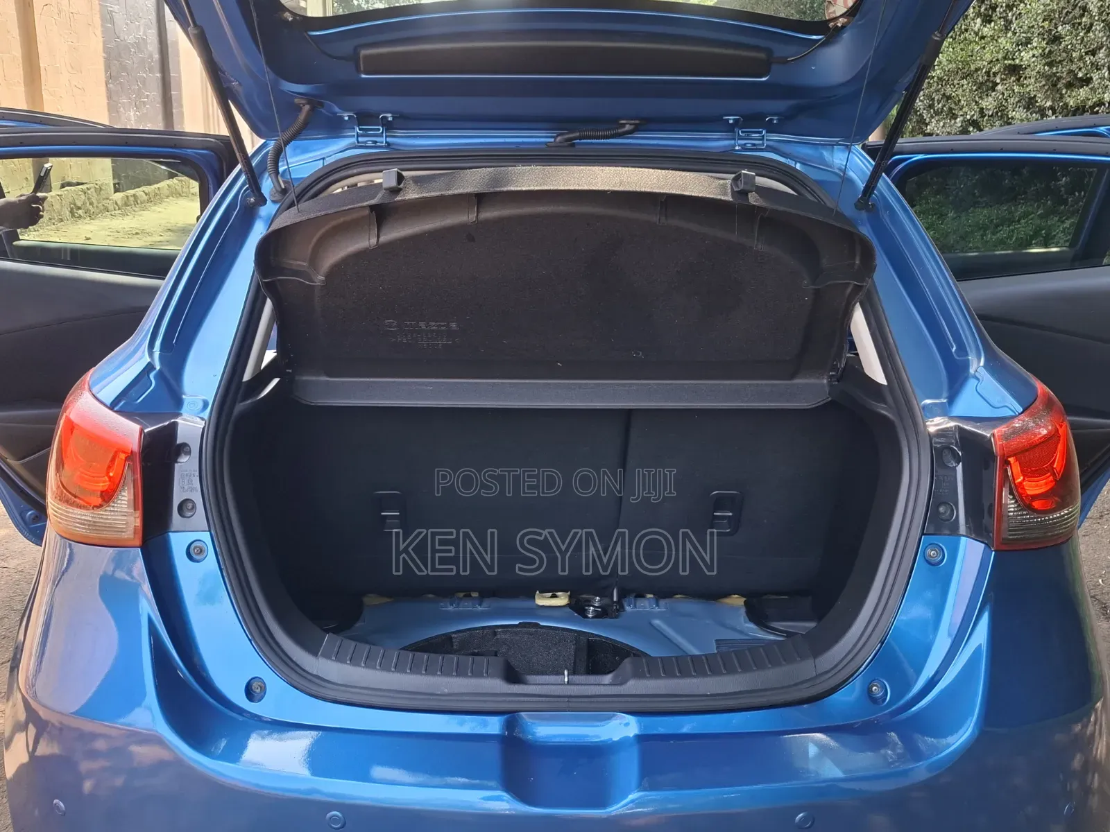Mazda Demio 2018 Blue