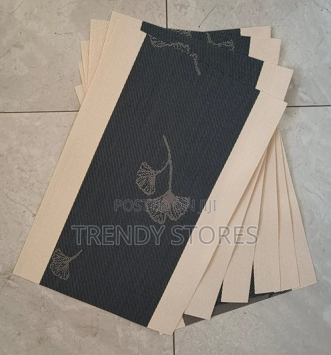 2pcs Dining Mats