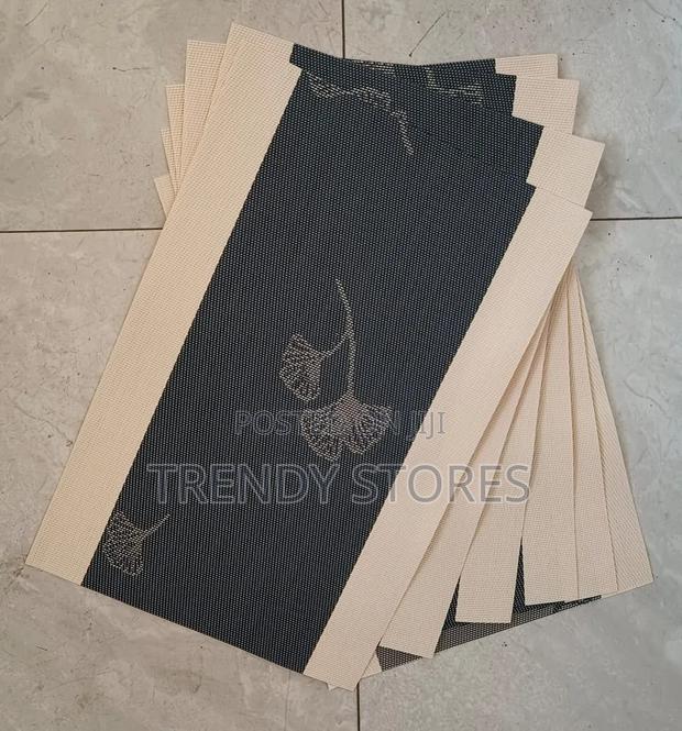 2pcs Dining Mats