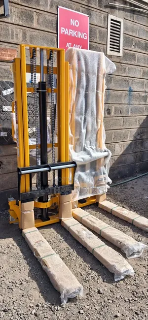 Manual Stacker – Heavy-Duty Material Handling Equipment
