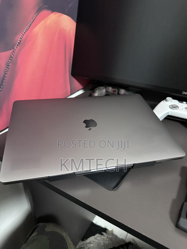Laptop Apple MacBook Pro 2018 16GB Intel Core i7 SSD 500GB - thumbnail 2