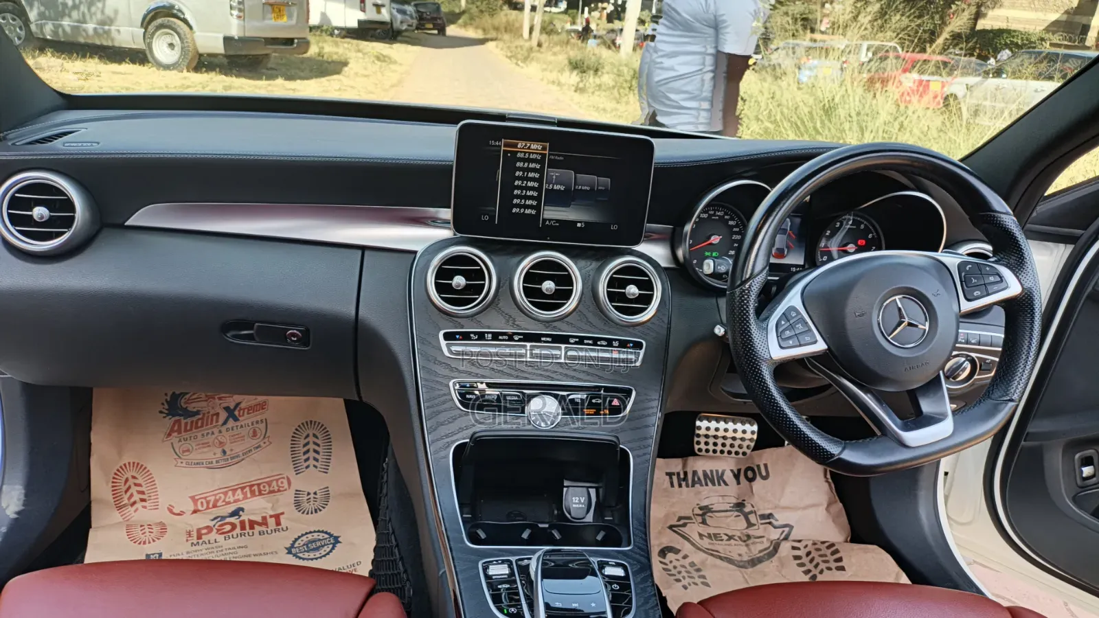 Mercedes-Benz C200 2018 Pearl