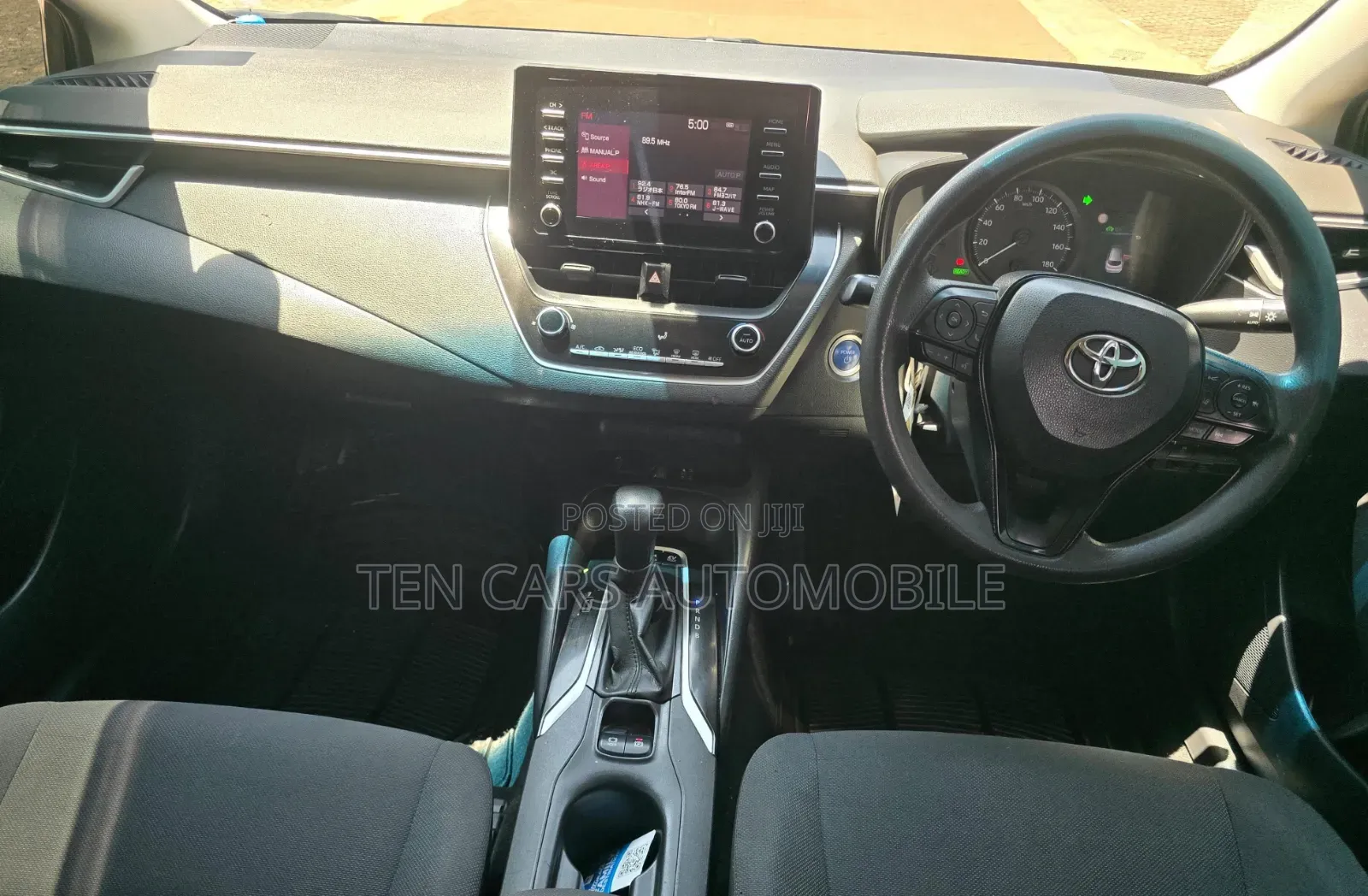 Toyota Corolla Touring 2019 Black