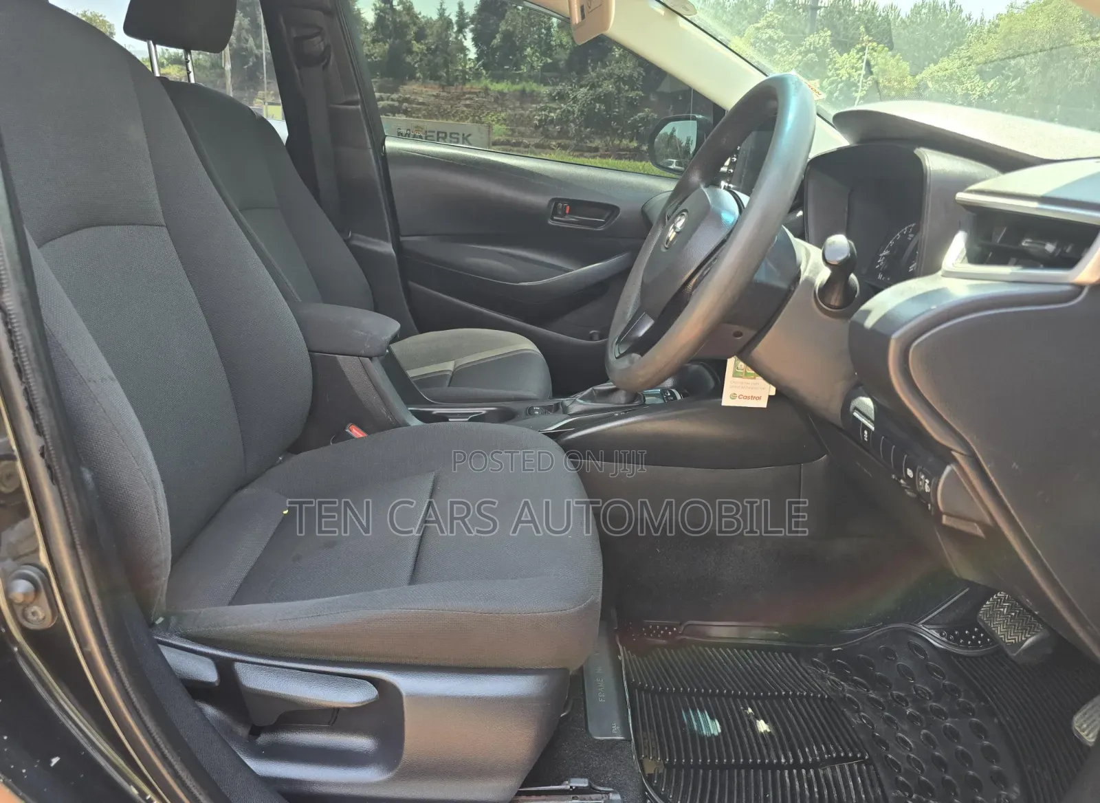 Toyota Corolla Touring 2019 Black
