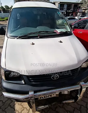 Toyota TownAce 2011 White