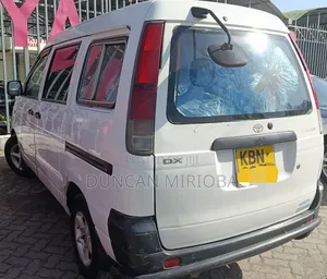 Toyota TownAce 2011 White
