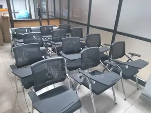 Comfy Foldable Lecture Chairs