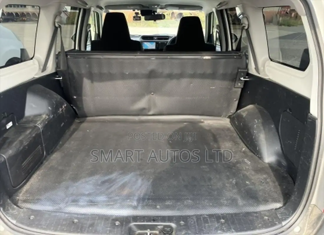 Toyota Probox 1.5 Hybrid GL 2021