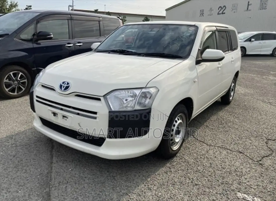 Toyota Probox 1.5 Hybrid GL 2021
