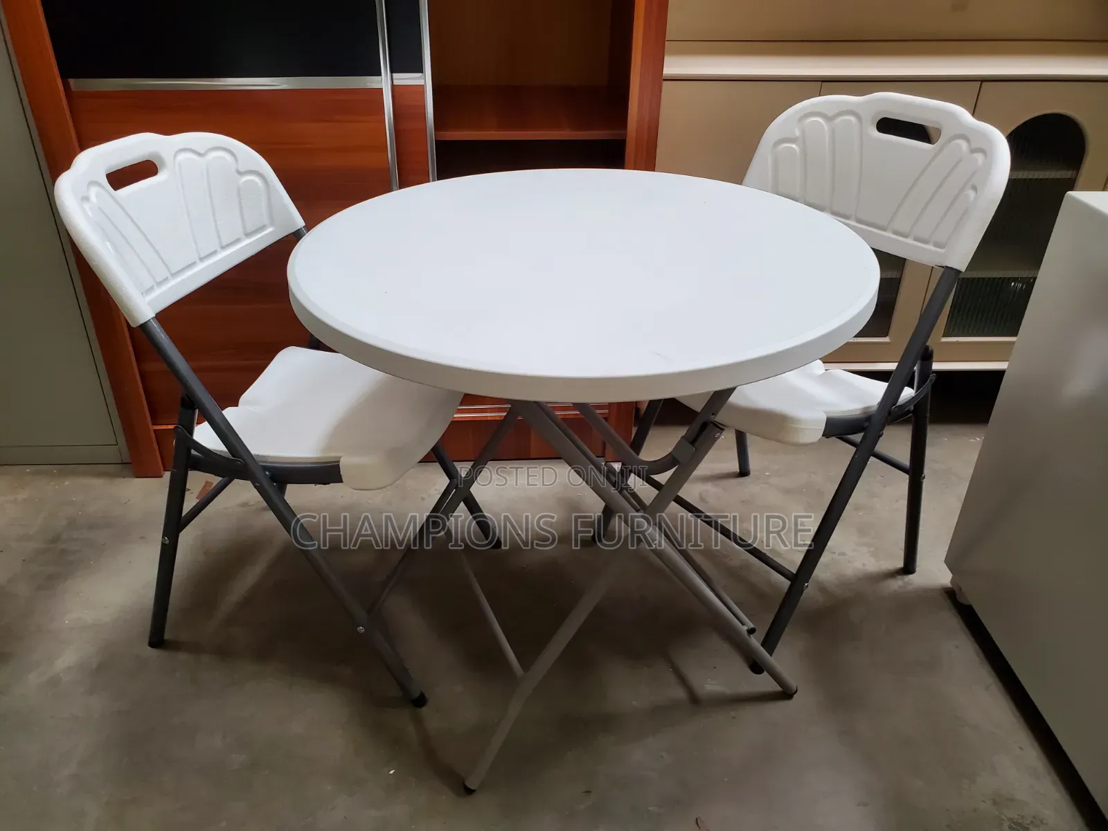 Round White Foldable Set