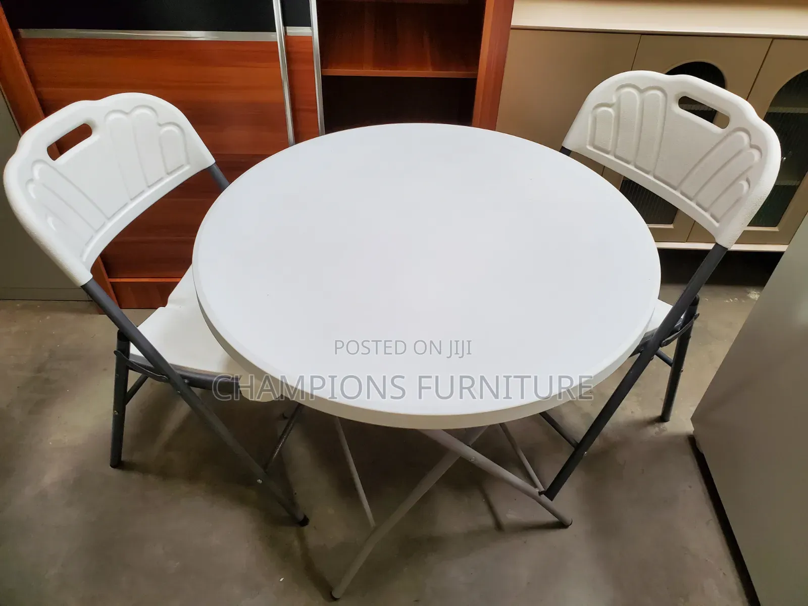 Round White Foldable Set