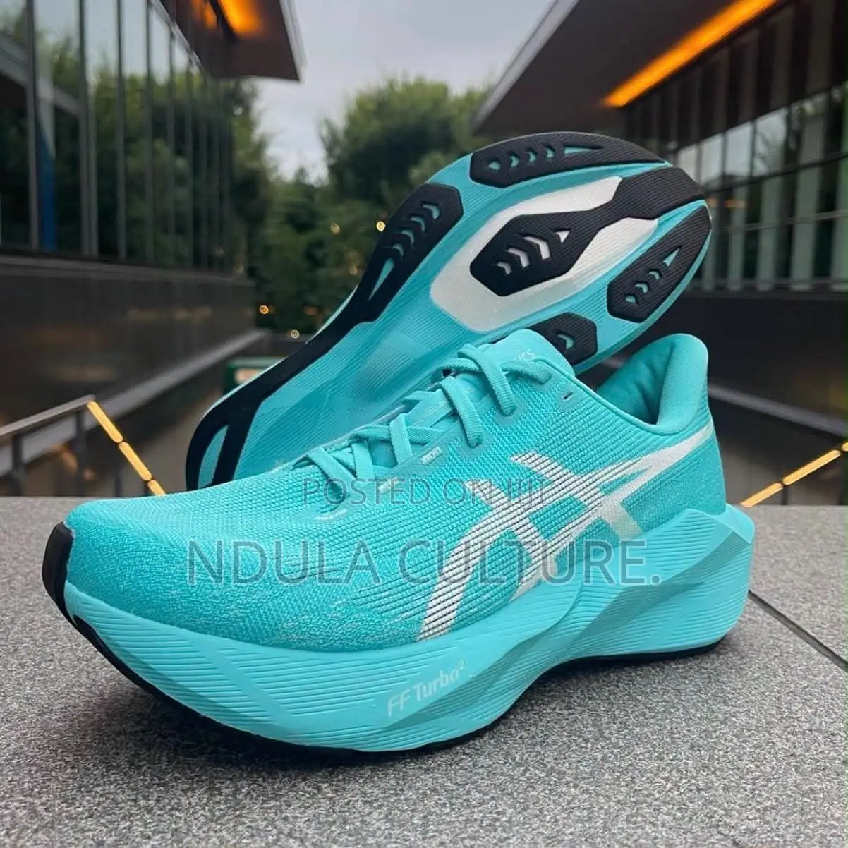 Asics Nova Blast 5