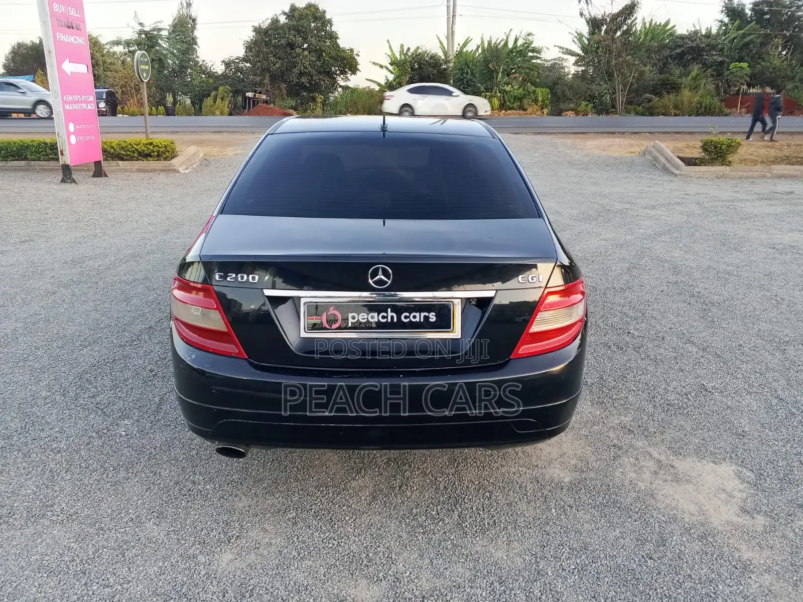 Mercedes-Benz C200 2010 Black