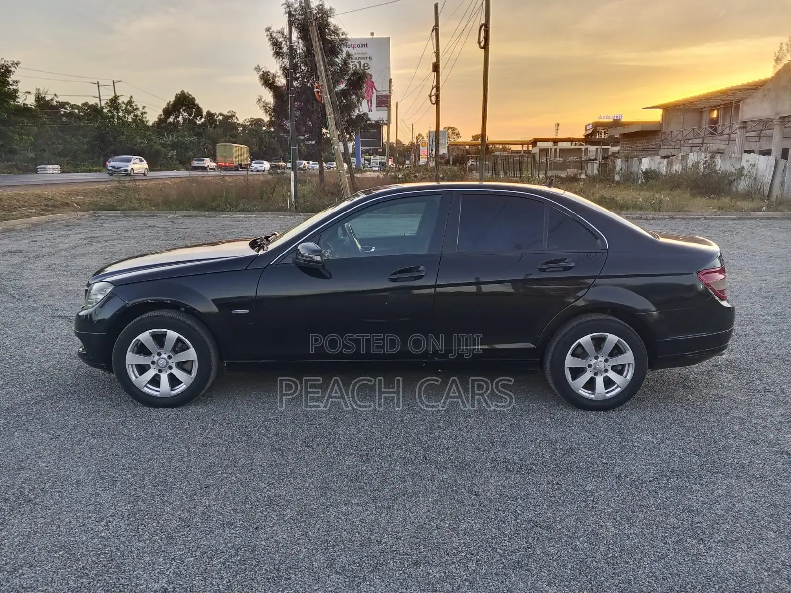 Mercedes-Benz C200 2010 Black