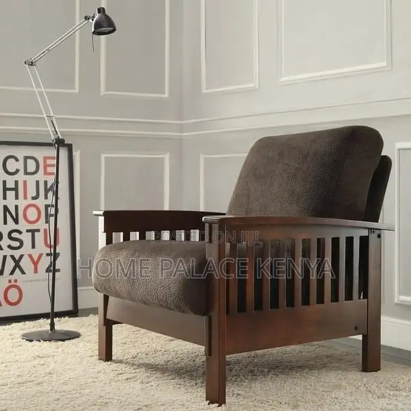 Accent Chair; High Quality Hilltop Accent Chair for Elegant Interiors