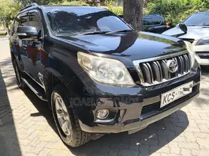 Toyota Land Cruiser Prado 2.7 i 2011 Black