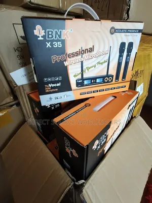 BNK X35 UHF Microphone for Church, DJ & Events