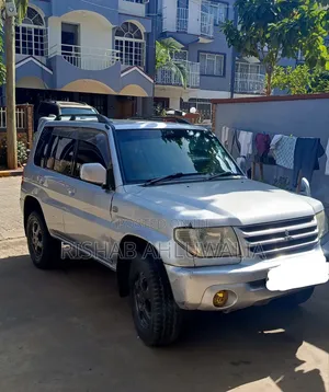 Mitsubishi Pajero IO 2002 Silver