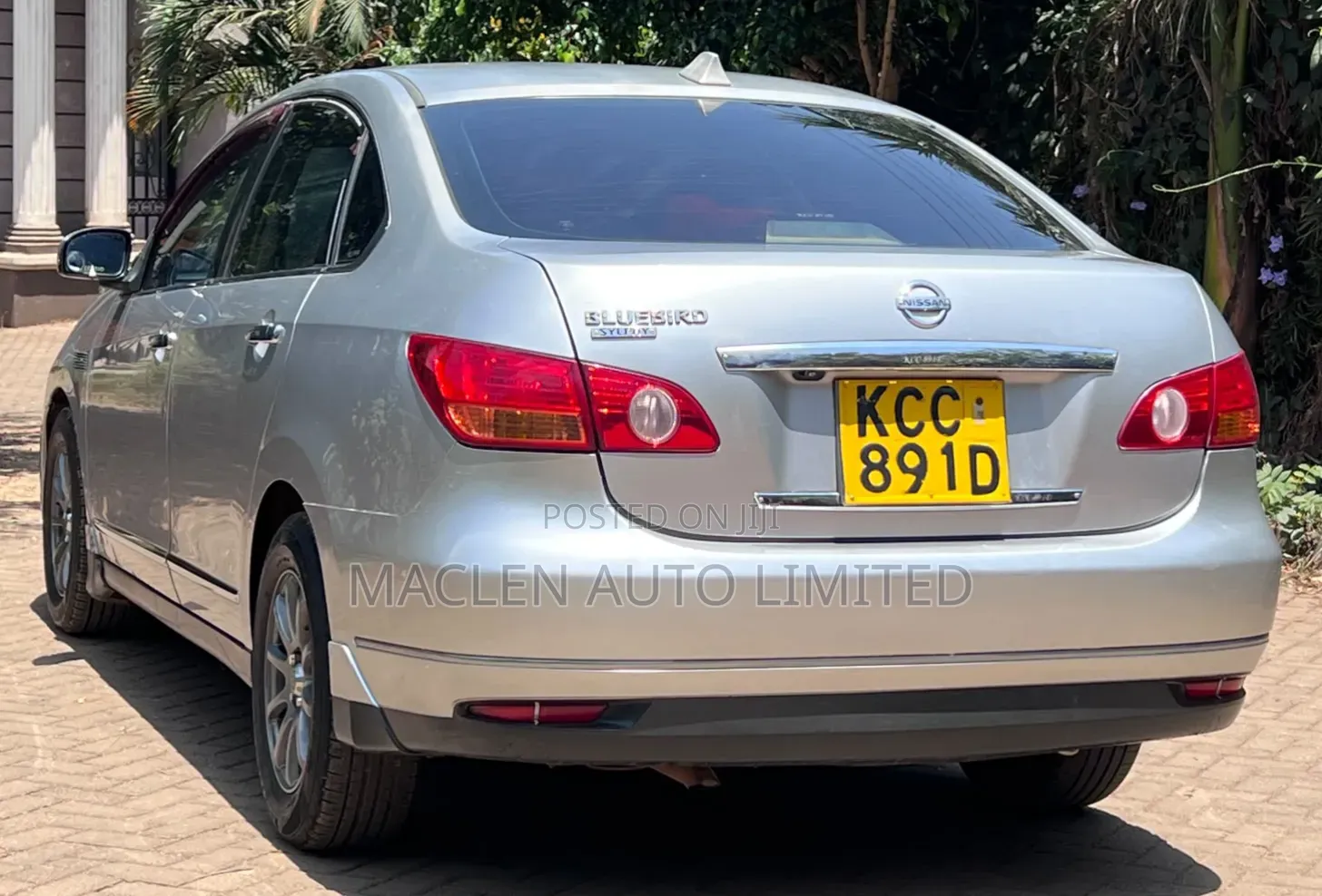 Nissan Bluebird 2008 Silver