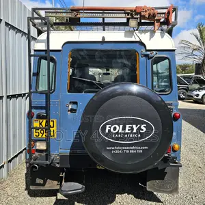Land Rover Defender 90 1994 Blue