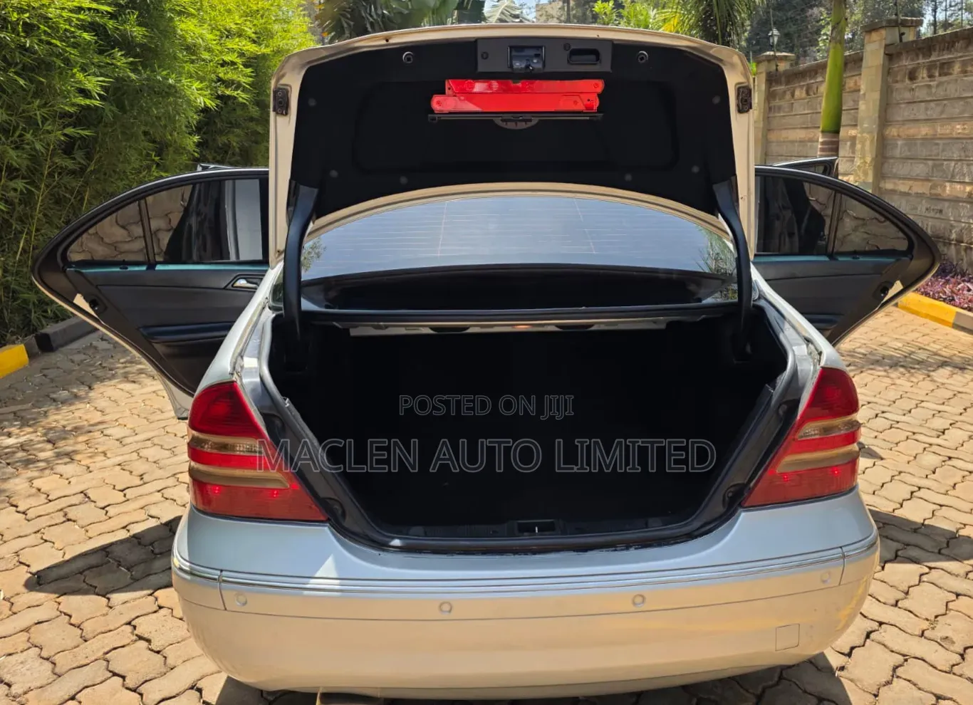 Mercedes-Benz C180 2007 Silver