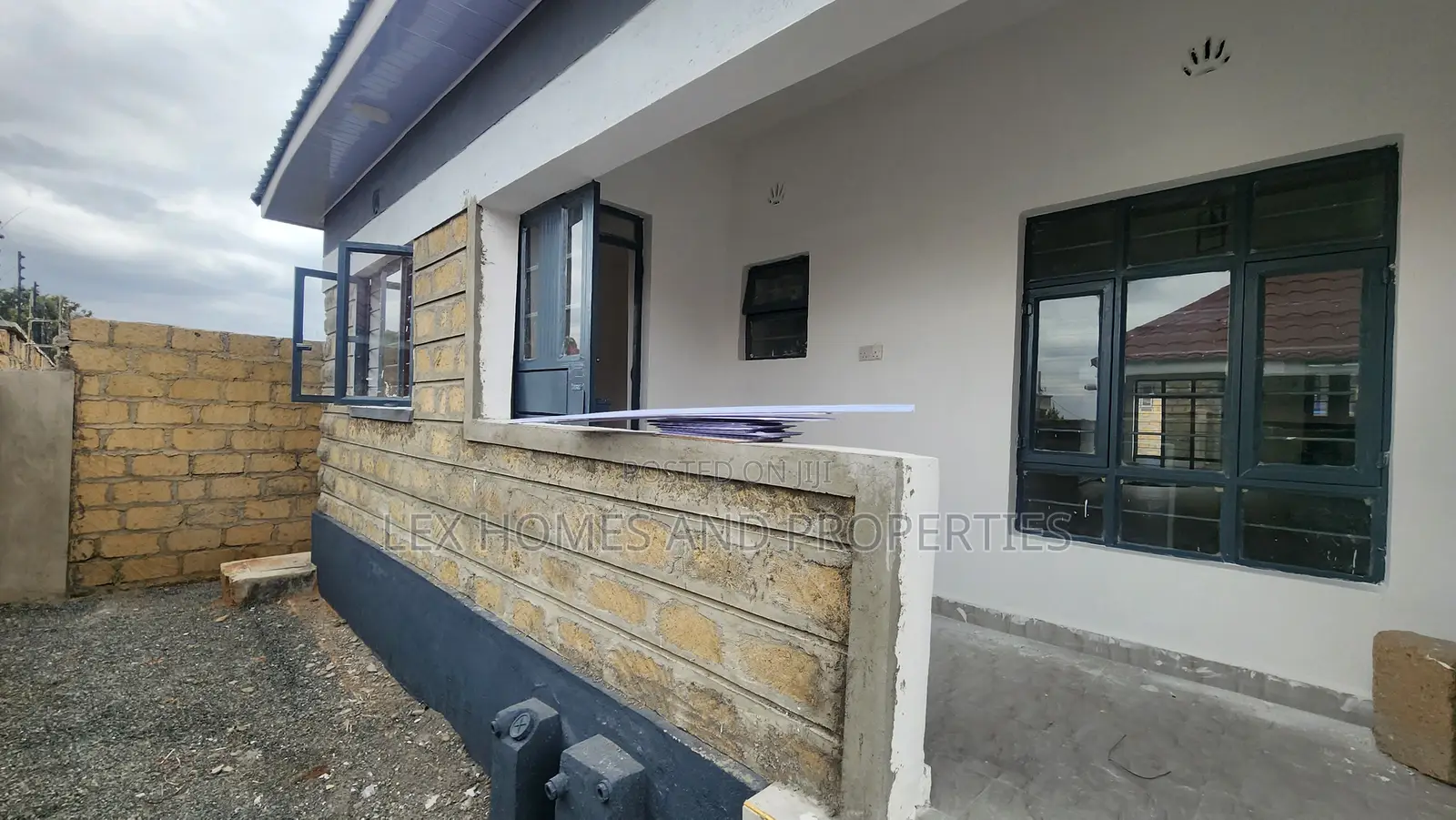 4bdrm Bungalow in Matasia for sale